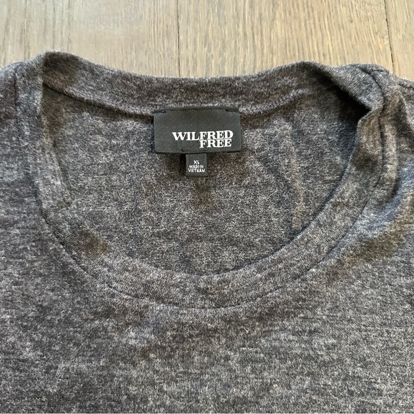 Aritzia Wilfred Free Long Sleeve Bodycon Midi Dress - Picture 2 of 9